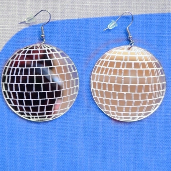 Mirrored disco ball earrings - Picture 3 of 12